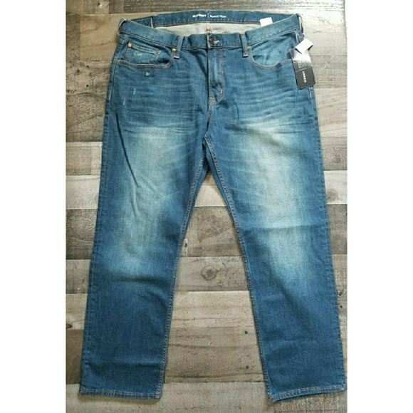old navy relaxed slim built in flex